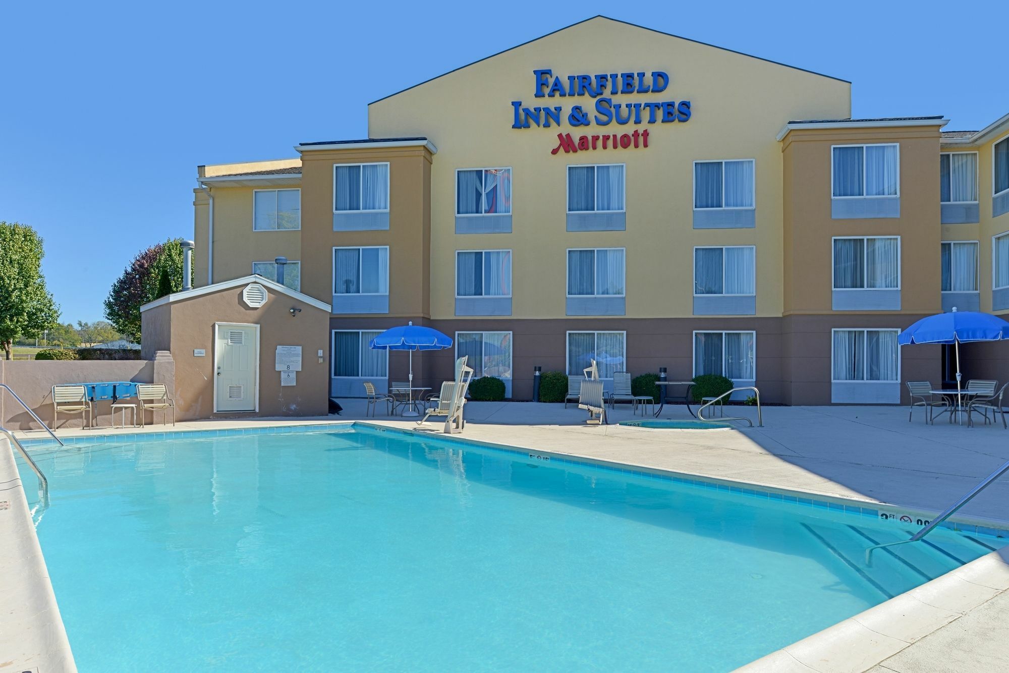 Fairfield Inn & Suites By Marriott Lexington Georgetown/College Inn מראה חיצוני תמונה